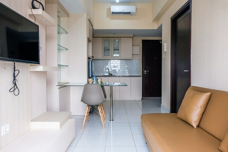 Minimalist And Posh 1br Casa de Parco Apartment