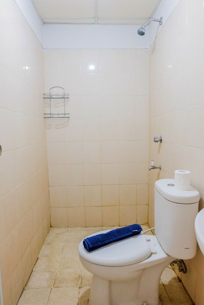 Homey 2br At Serpong Greenview Apartment