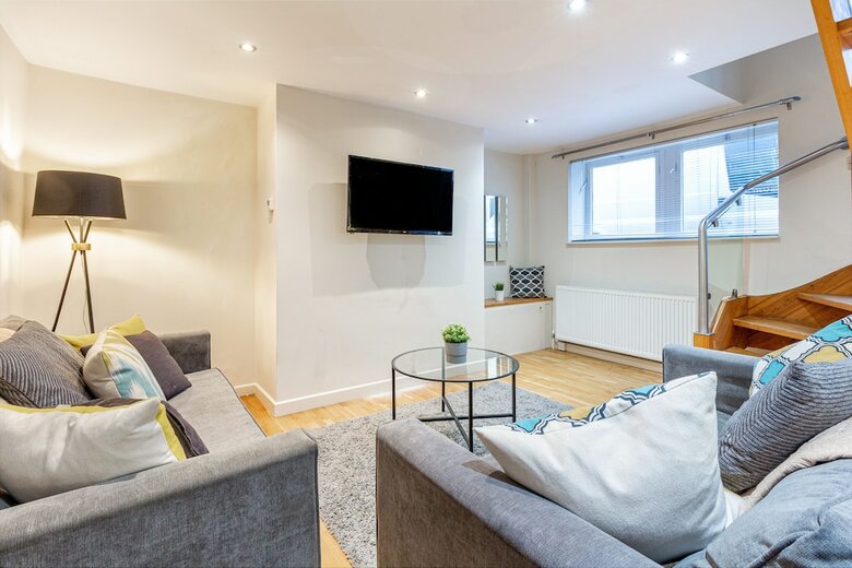 2 Bedroom Apartment Norfolk Square Guest Homes