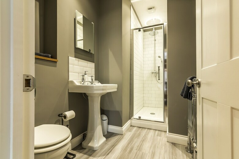 Lady Tenby - 2 Bedroom Luxury Apartment