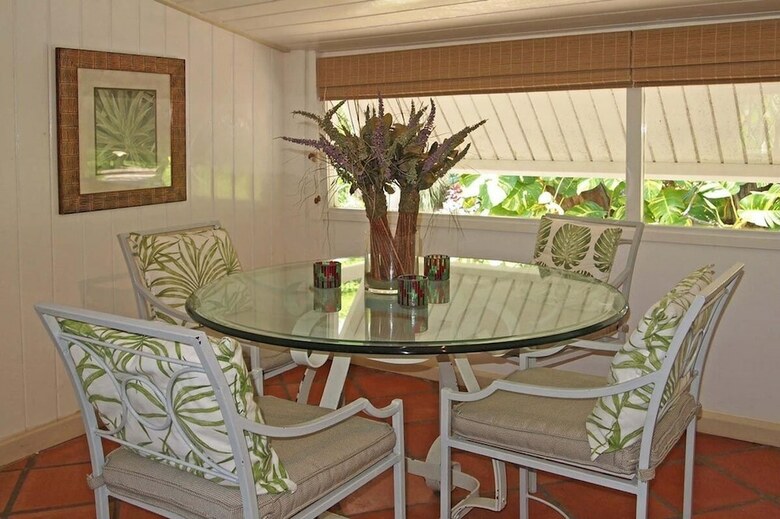 Villa Little Seascape By Blue Sky Luxury