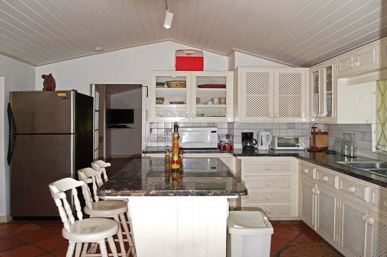 Villa Little Seascape By Blue Sky Luxury
