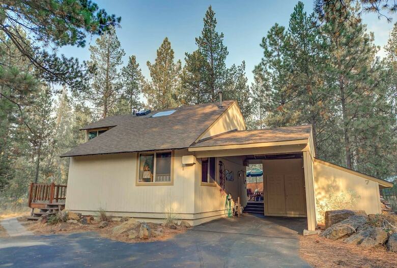 Pine Needle Lane By Village Properties At Sunriver