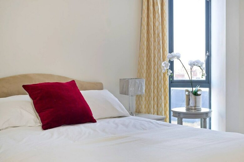 Apartamento Bright 2 Bed Flat With Terrace, 4 Mins From Tube