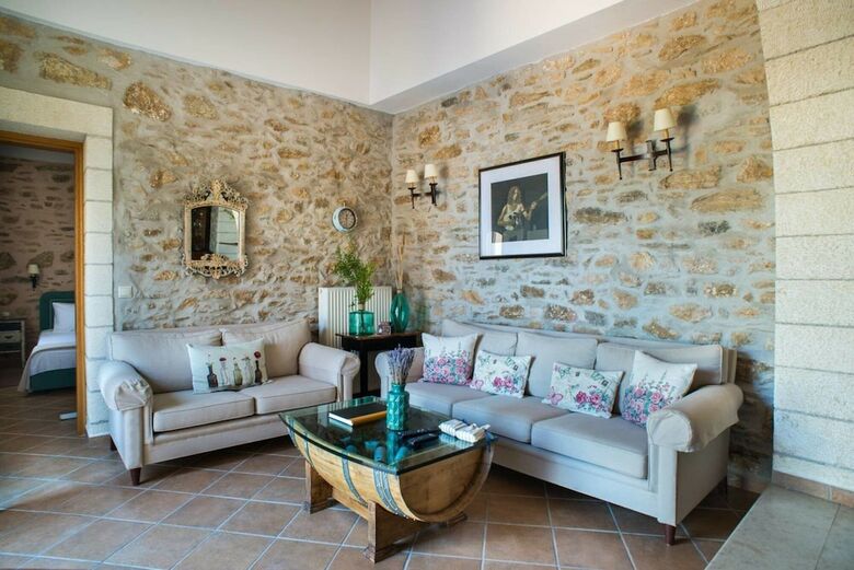 Agrilos House - Amazing Sea View - Sleeps 4