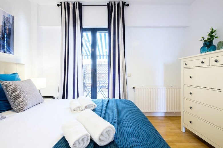 Apartamento Acogedor �tico Con Terraza En Retiro