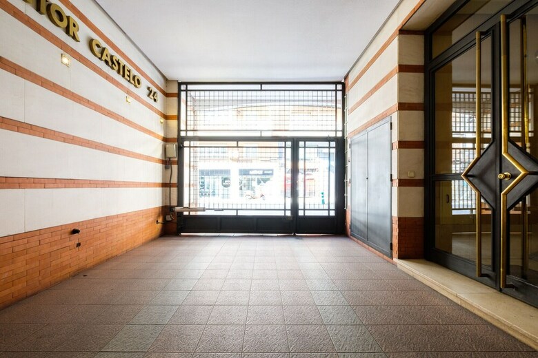 Apartamento Acogedor �tico Con Terraza En Retiro