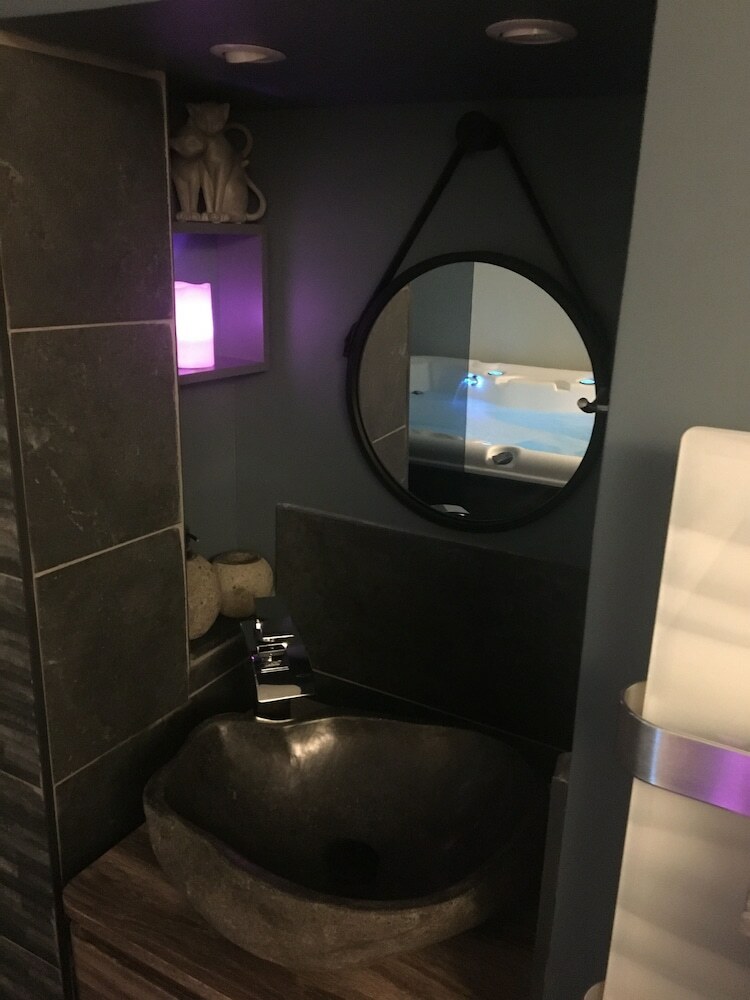 Hotel Bulle de R�ves B&B Avec Spa Privatif