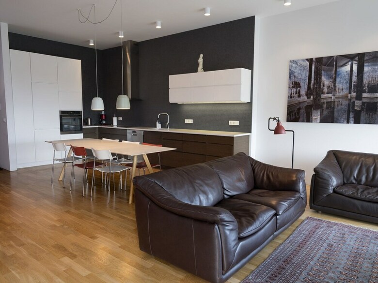 Luxury Apartment With A View Of The Harbour