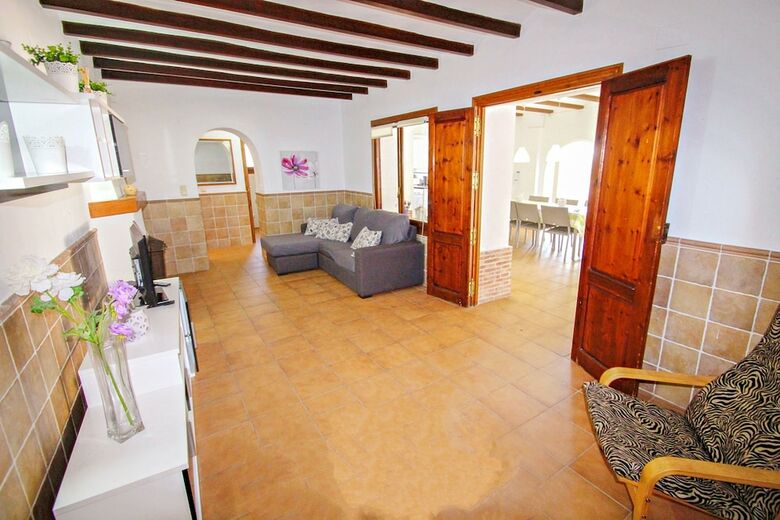Villa Quisa - Country House In Benissa