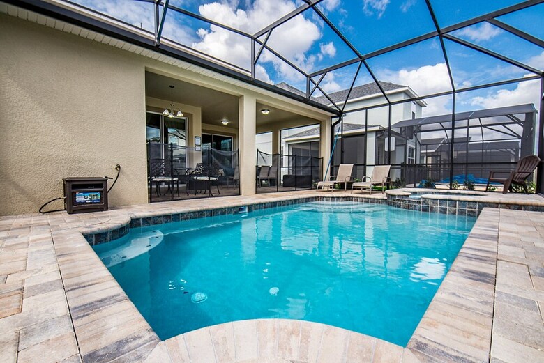 Amazing 6 Bedroom 5 Bathroom Solara Resort Villa