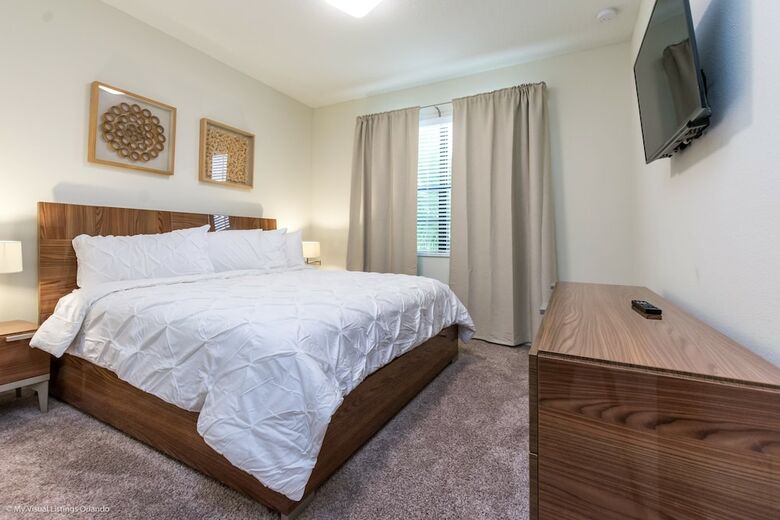 5416sc Luxury 6 Bedroom 4.bath Home With Spa
