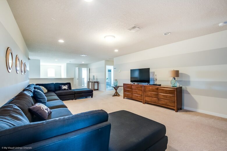 8887menton Ultimate 8 Bedroom 6 Bathroom Windsor