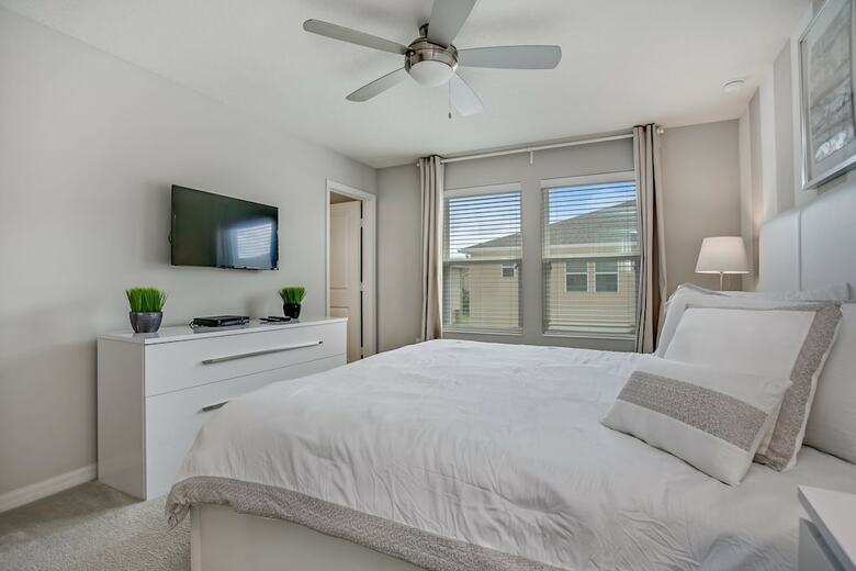 5128kway Amazing New Compass Bay Resort