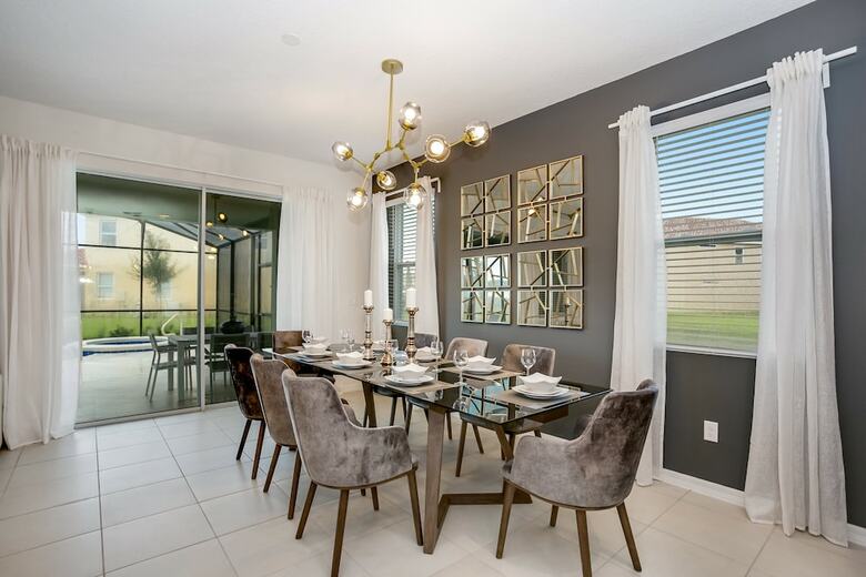 6070boa Luxury 6 Bedroom 4.bath Home With Spa