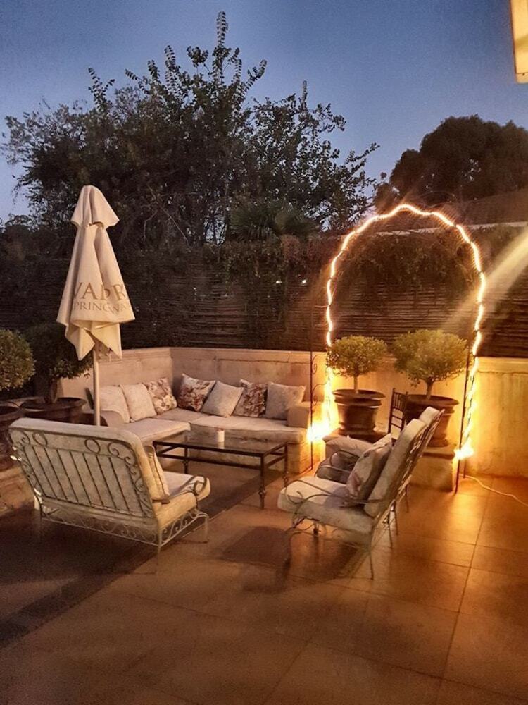 Hotel Maison de Leo Luxury Guesthouse