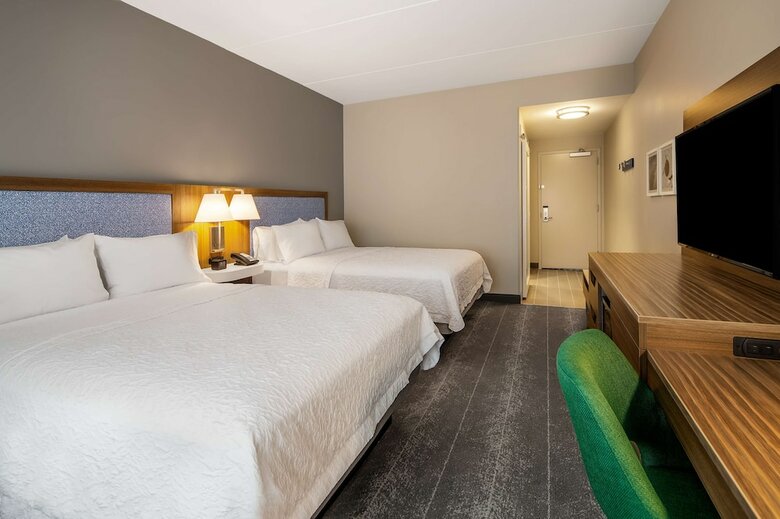 Hotel Hampton Inn & Suites Raleigh Midtown, Nc
