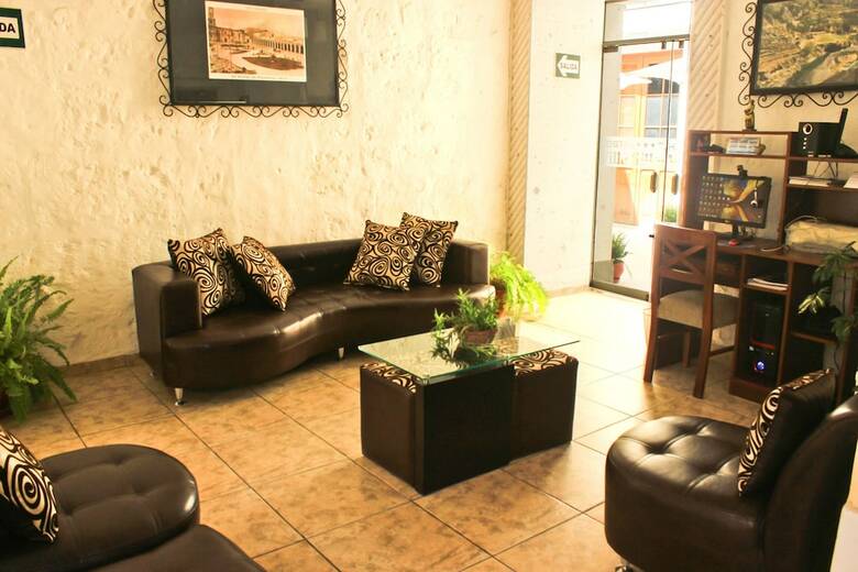 Hotel Hostal Villa Sillar