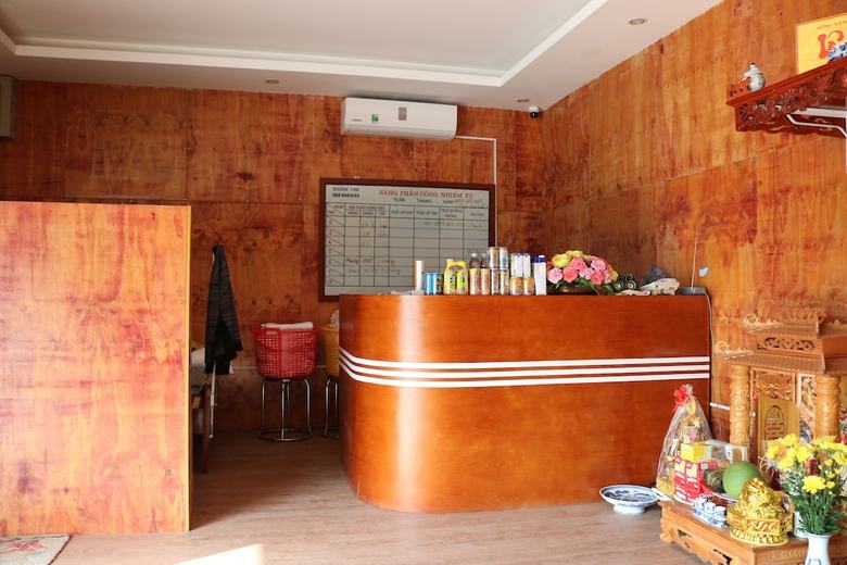 Hotel 99