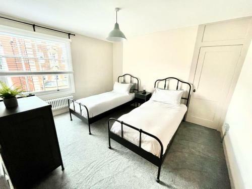 Oxford Street Grand Apartment