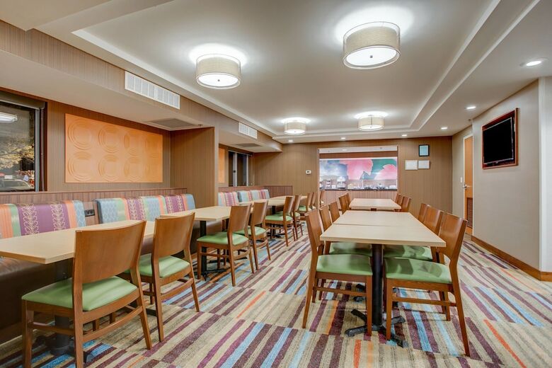 Hotel Fairfield Inn By Marriott Amesbury