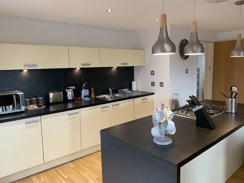 Tolbooth Apartments