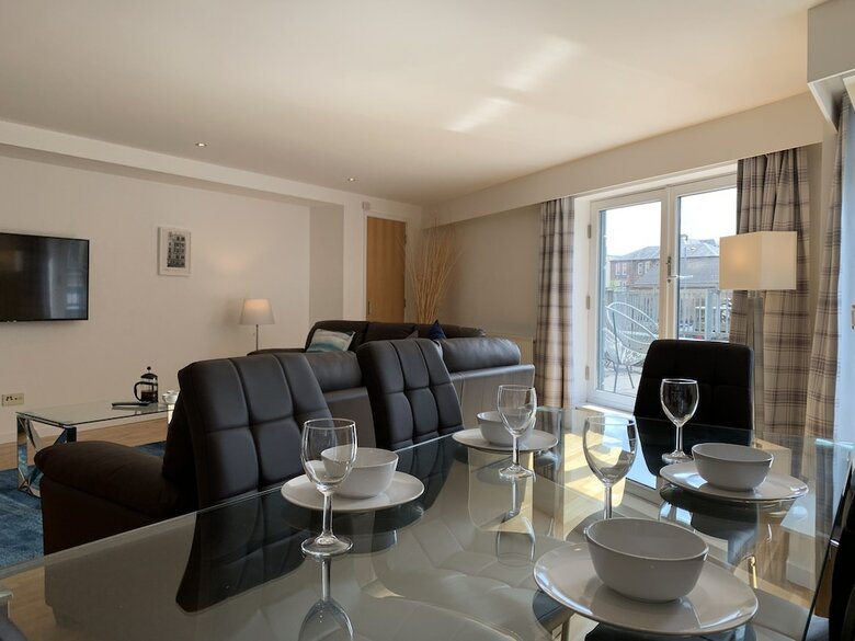 Tolbooth Apartments