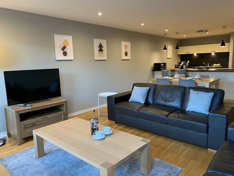 Tolbooth Apartments