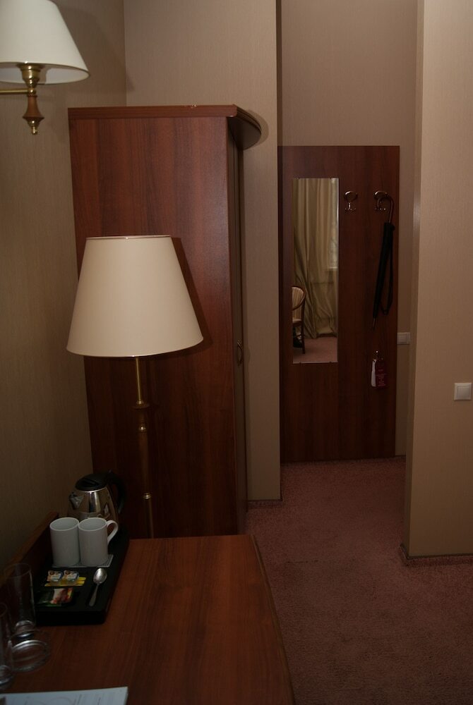 Hotel Bogemia On Vavilova Street