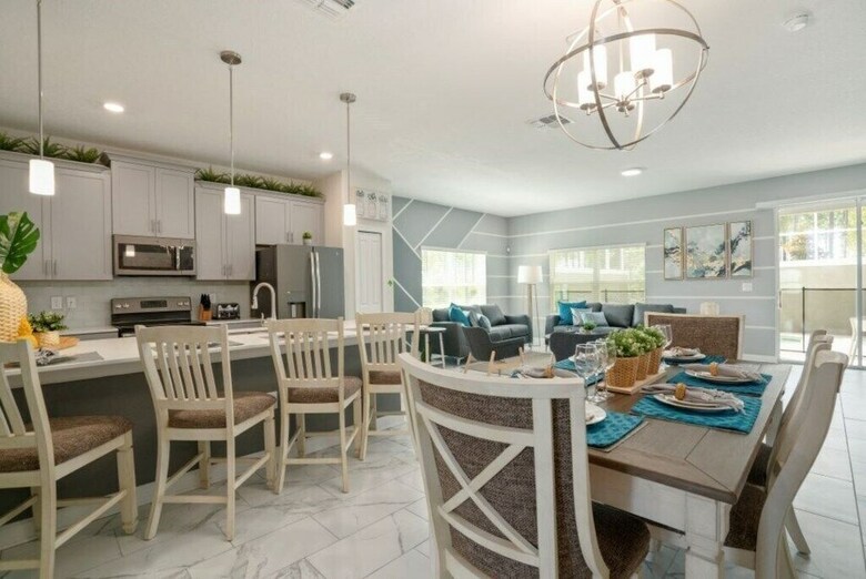 Champions Gate 266 - Five Bedroom Townhome With Splash Pool