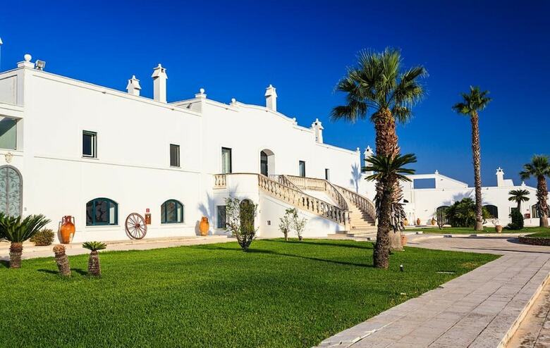 Hotel Masseria Relais Del Cardinale