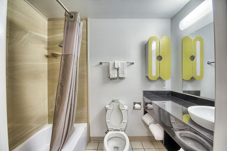 Motel Studio 6 San Antonio - Medical Center
