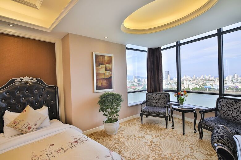 Brilliant Hotel