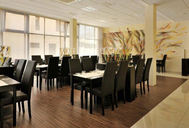 Aparthotel Melrose Apartments 2
