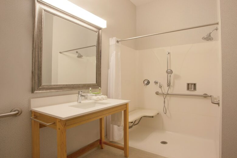 Hotel Holiday Inn Express & Suites Davis - University Area