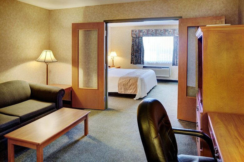 Hotel Days Inn & Suites By Wyndham Brooks