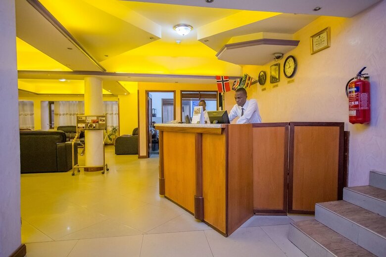 Holiday Express Hotel
