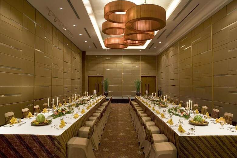 Hotel Santika Premiere Slipi Jakarta