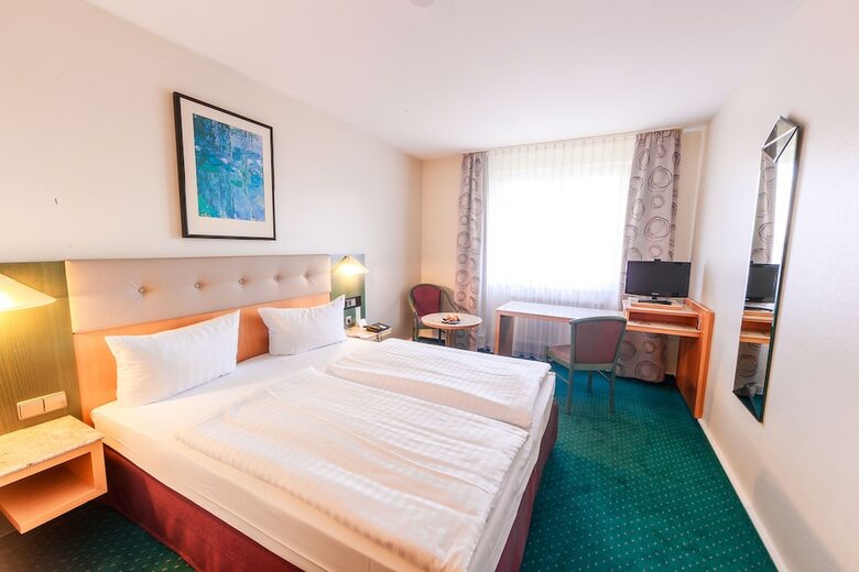 Plaza Hotel Blankenburg Ditzingen, Sure Hotel Collection