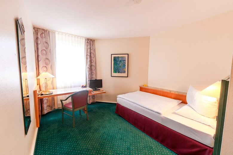 Plaza Hotel Blankenburg Ditzingen, Sure Hotel Collection
