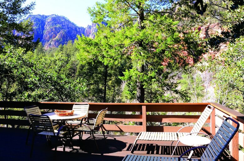 Junipine Resort