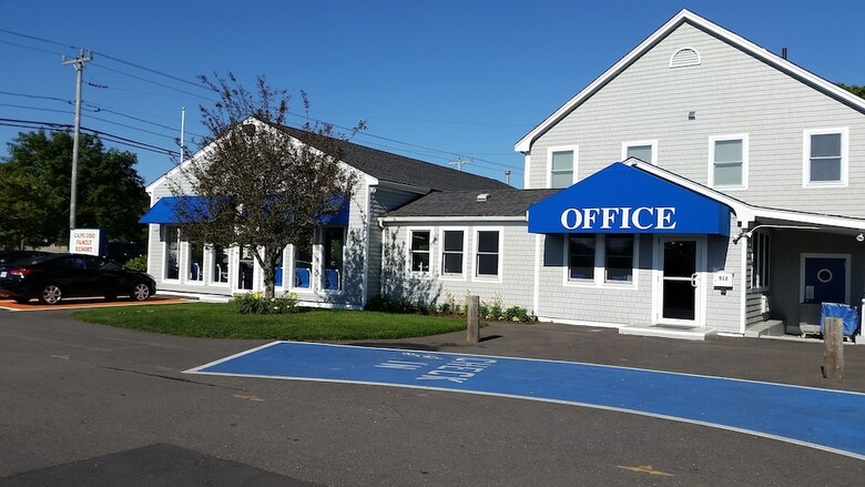 Motel Cape Cod Family Resort And Inflatable Park