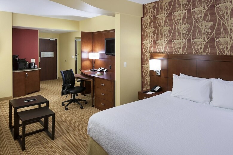 Hotel Courtyard By Marriott Houston Nasa/clear Lake
