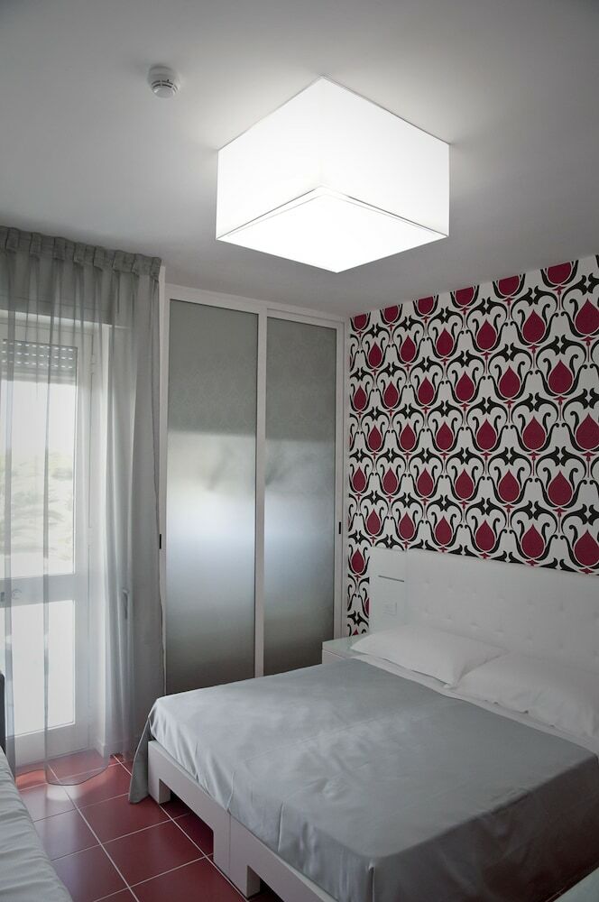 L'isola Di Pazze Hotel Resort