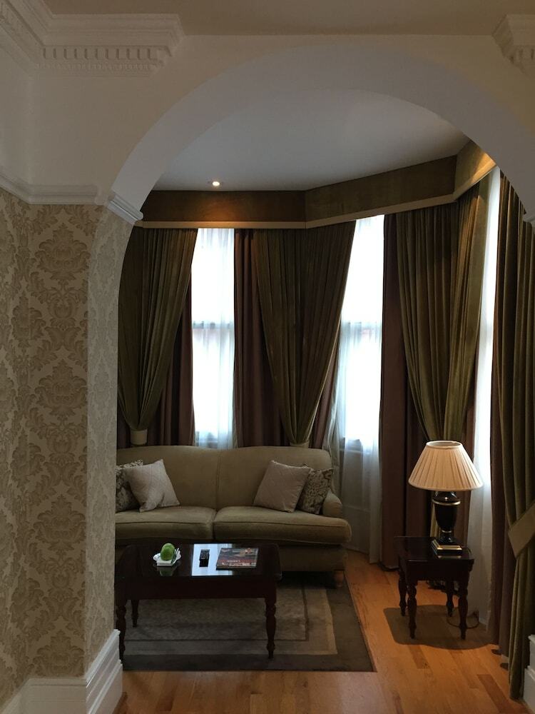 Hotel Quebecs