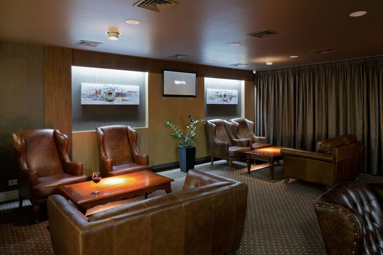 Ovis Hotel