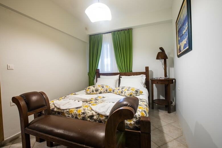 Kastro Apartments