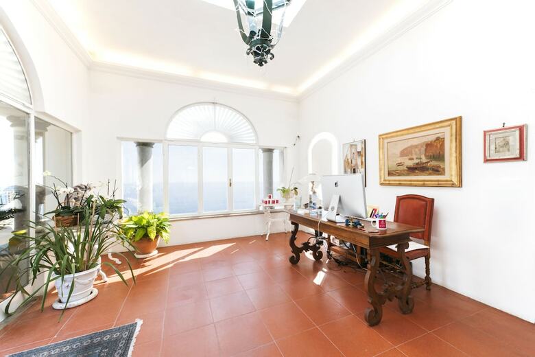 La Casa Di Peppe Guest House & Villa