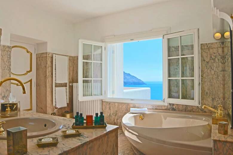 La Casa Di Peppe Guest House & Villa