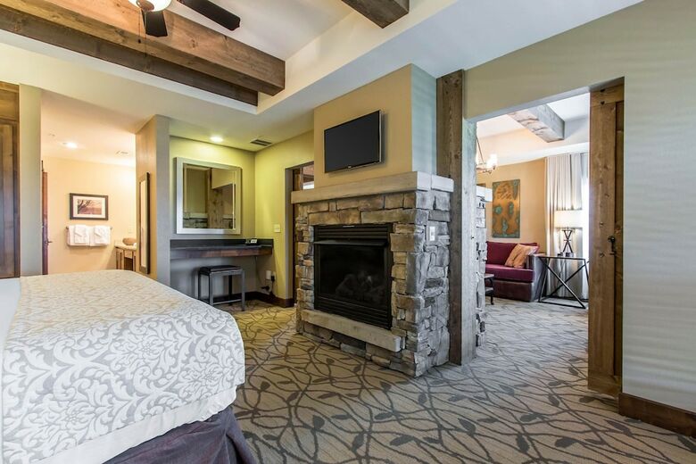 Bluegreen Vacations Paradise Point, Ascend Resort Collection